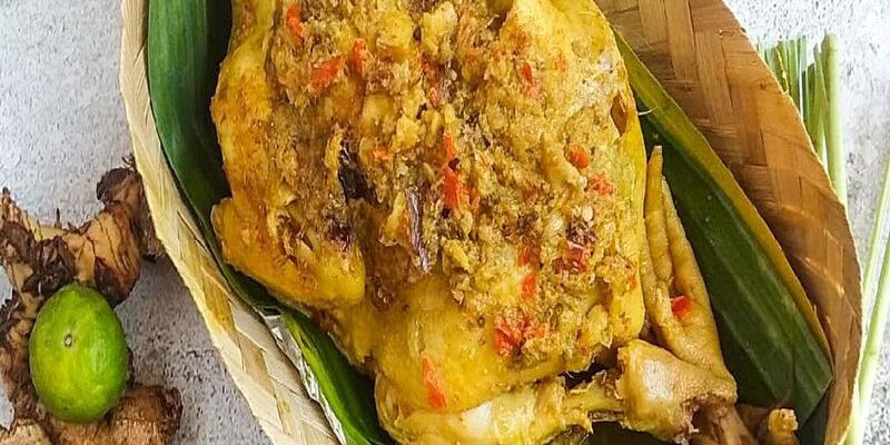 Gà Nhồi Đặc Biệt Ayam Betutu