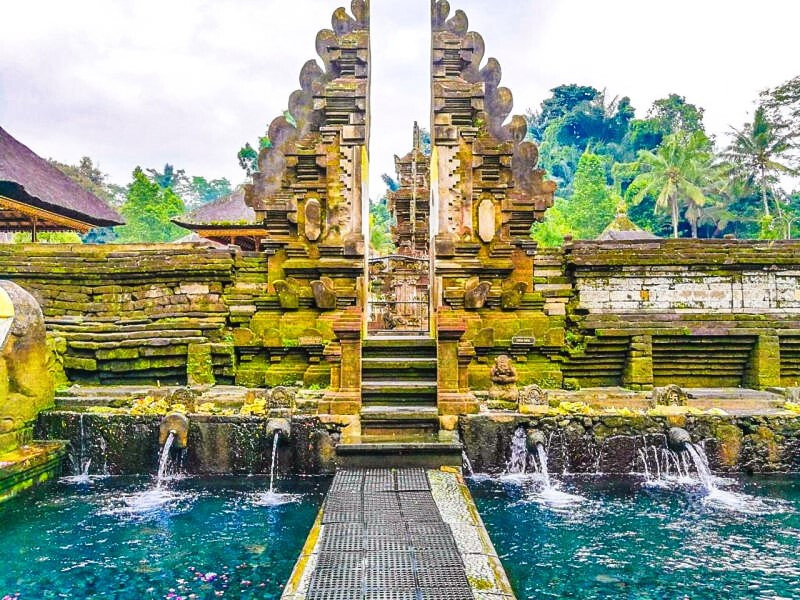 Giới thiệu về đền Tampak Siring 