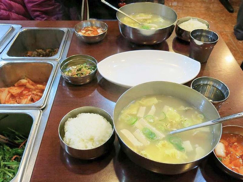 Mugyodong Bugeokukjib - quán ăn sáng tại Hàn Mugyodong Bugeokukjib - quán ăn sáng tại Hàn