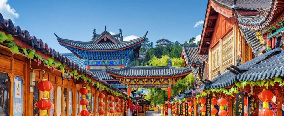 Lệ Giang tháng 10 – trời trong, phố cổ dịu dàng