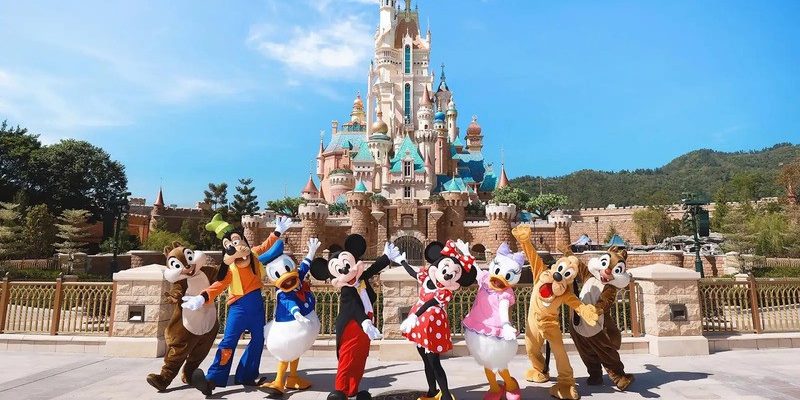 Hong Kong Disneyland - Thế giới cổ tích thu nhỏ giữa Hong Kong